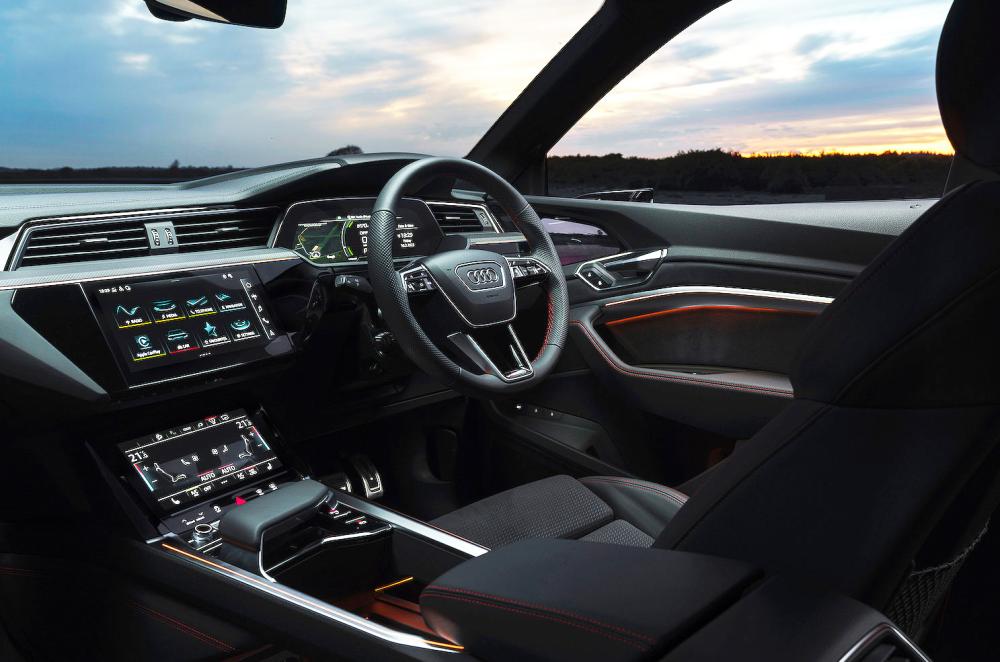 Audi Q8 e-tron interior front seats