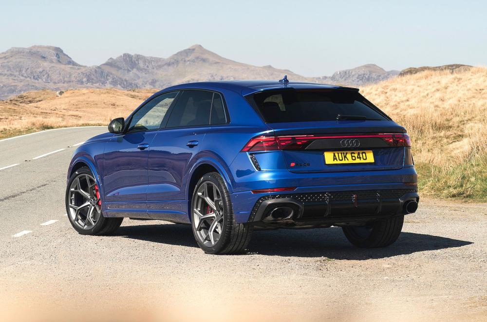 Audi RS Q8 rear left static