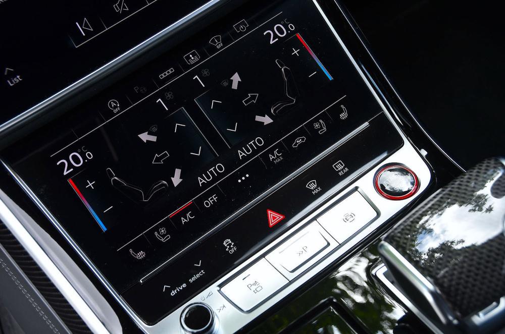 Audi S8 interior detail