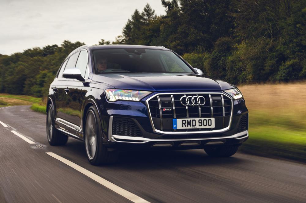 Audi SQ7 2021 front tracking