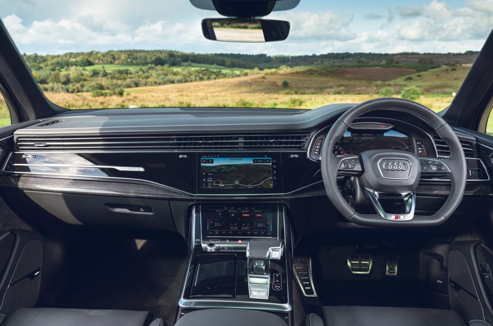 Audi SQ7 2021 dashboard