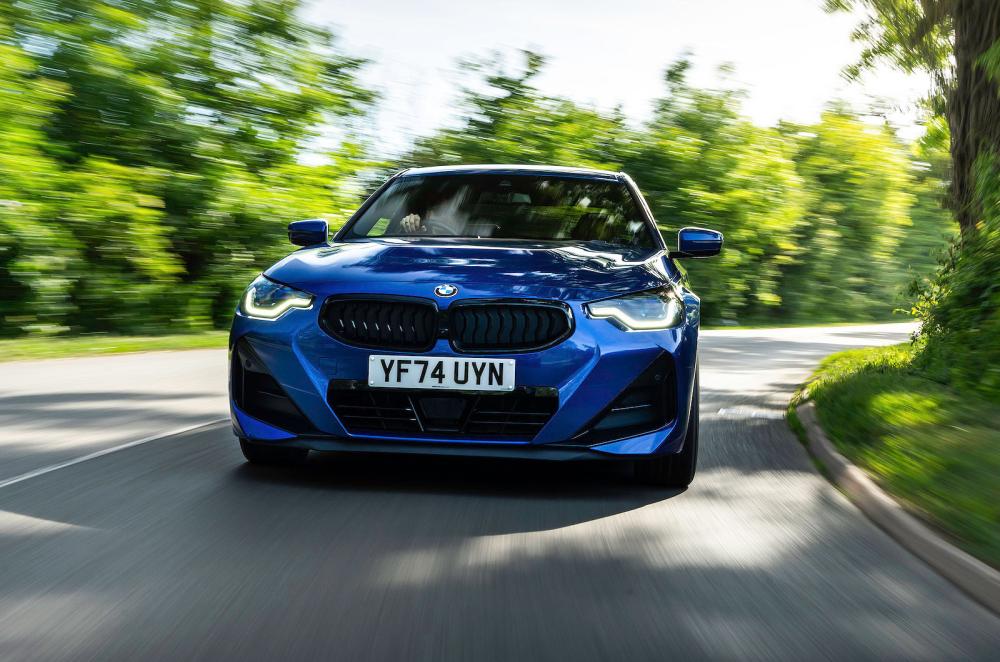 BMW 2 Series Coupé front cornering