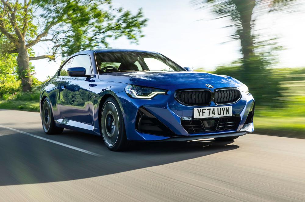 BMW 2 Series Coupé front right driving