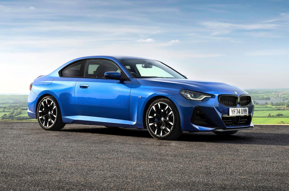 BMW 2 Series Coupé front right static