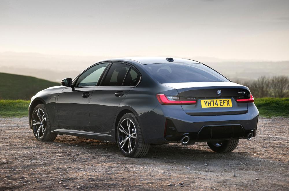 BMW 3 Series rear right static