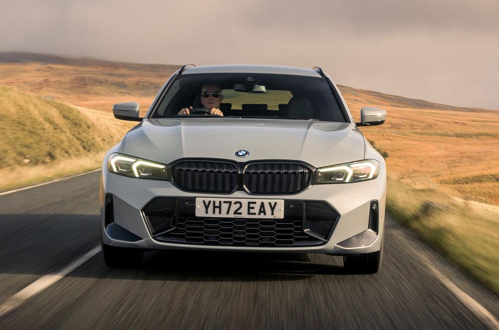 BMW 3 Series Touring front driving