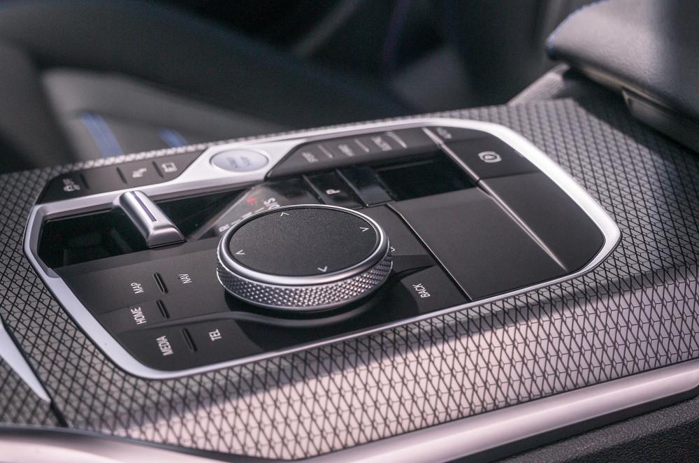 BMW 3 Series Touring interior detail