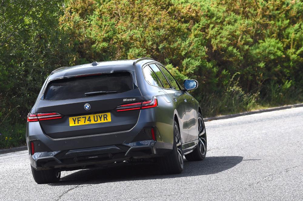 BMW 5 Series Touring rear cornering