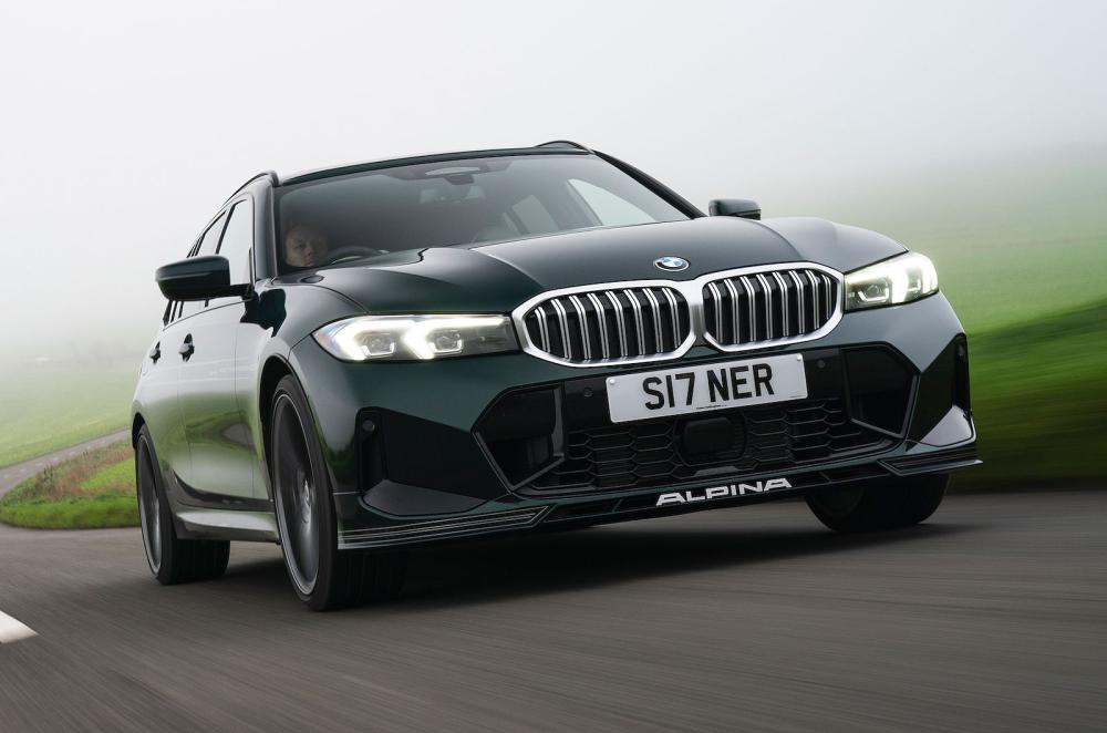 BMW Alpina B3 Touring front right driving