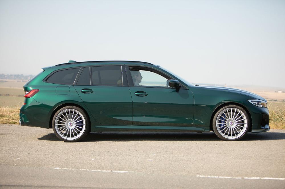 BMW Alpina B3 Touring right static
