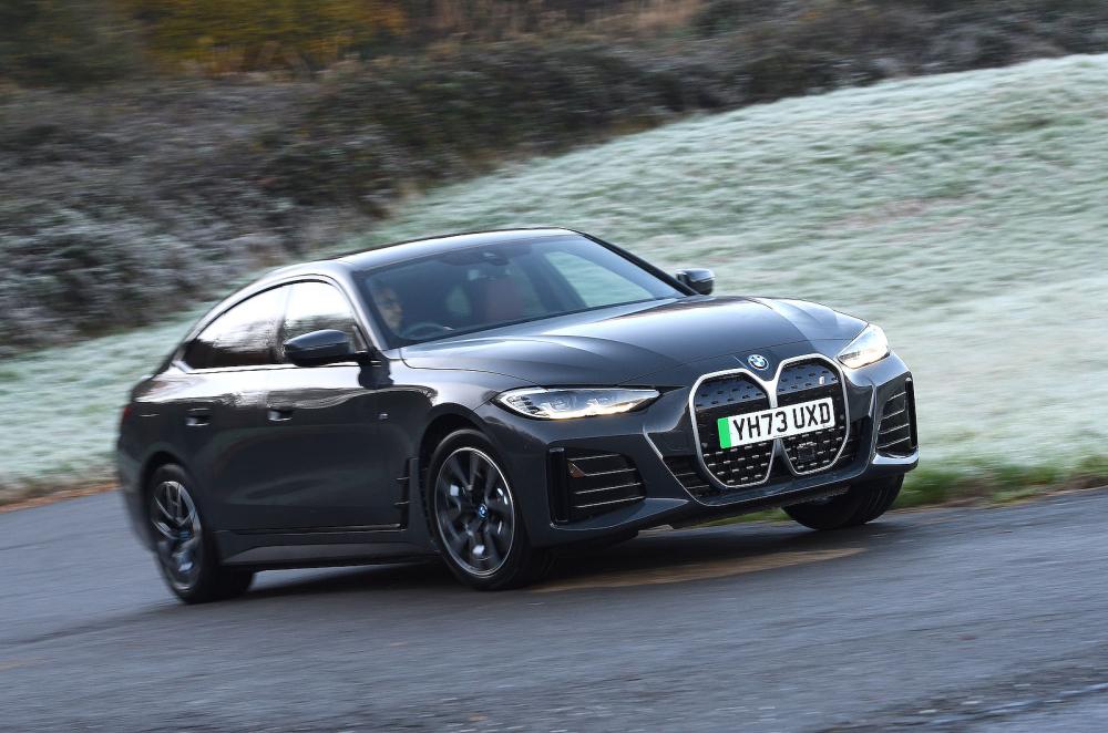 BMW i4 front right driving