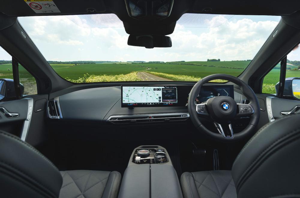 BMW iX dashboard