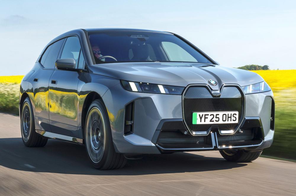 BMW iX front right driving