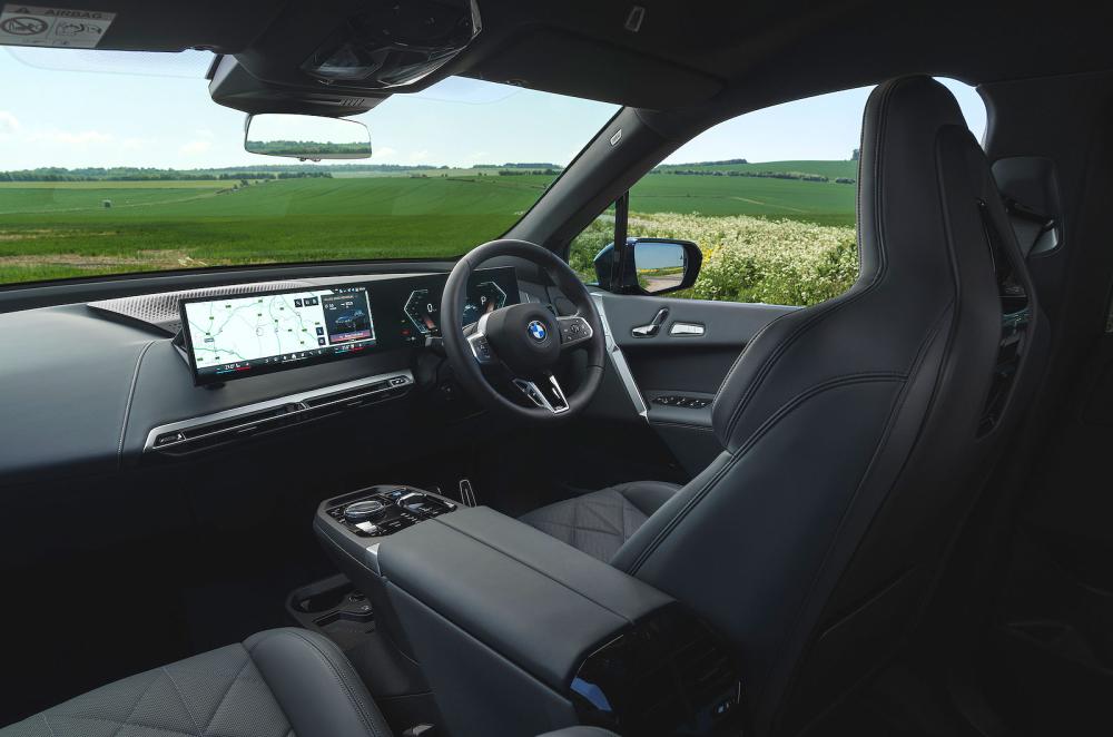 BMW iX front seats