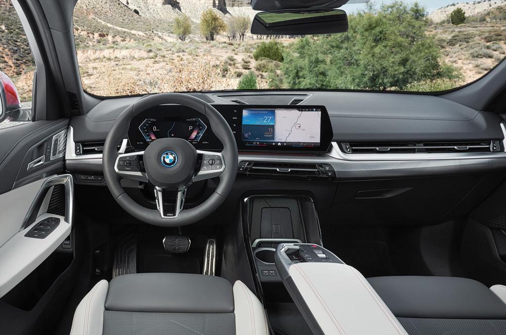 BMW iX2 dashboard