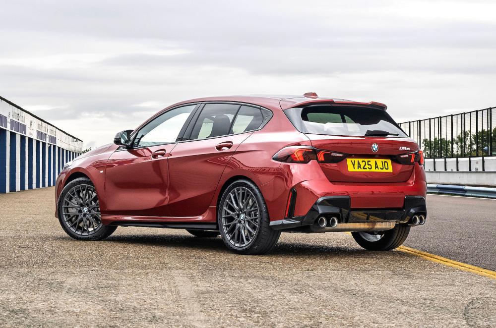 BMW M135 rear left static