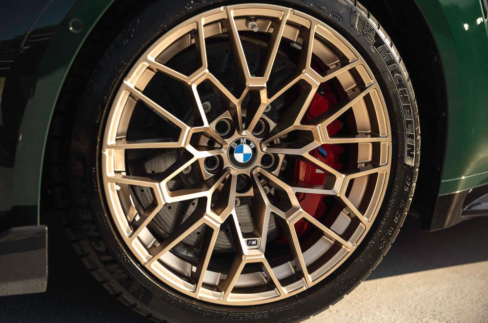 BMW M3 CS Touring alloy wheel