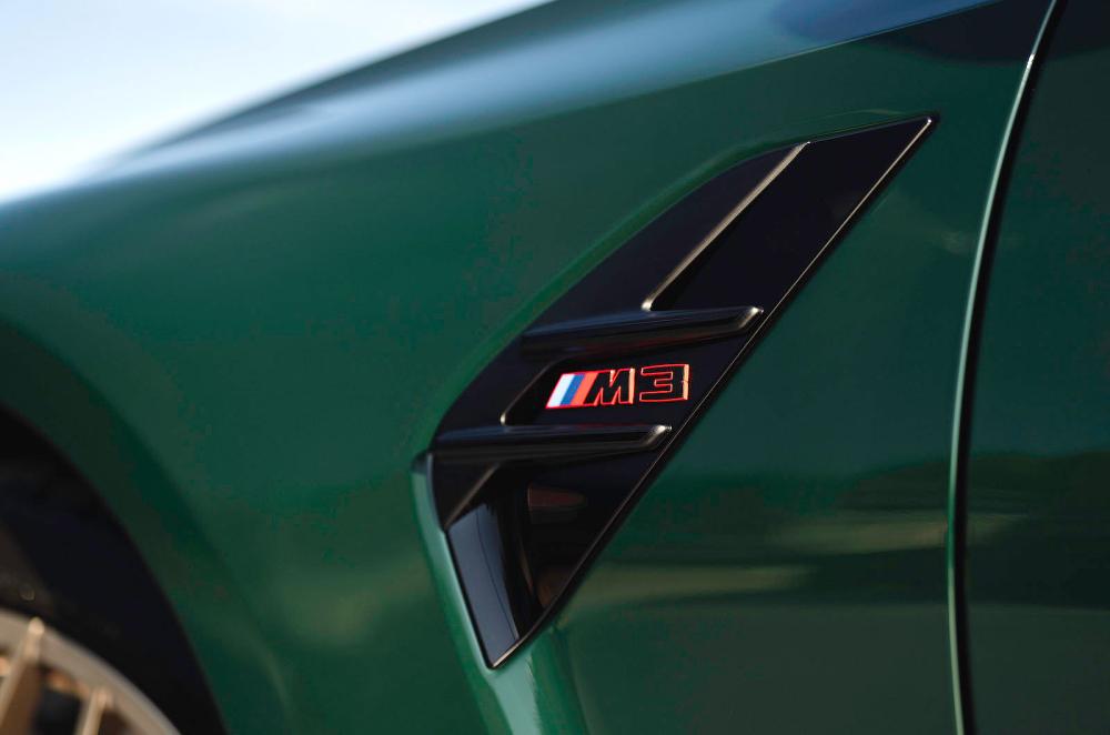 BMW M3 CS Touring badge