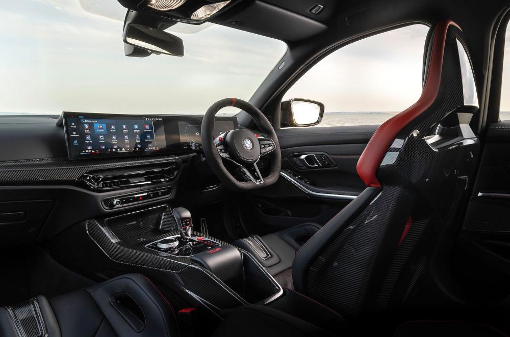 BMW M3 CS Touring dashboard