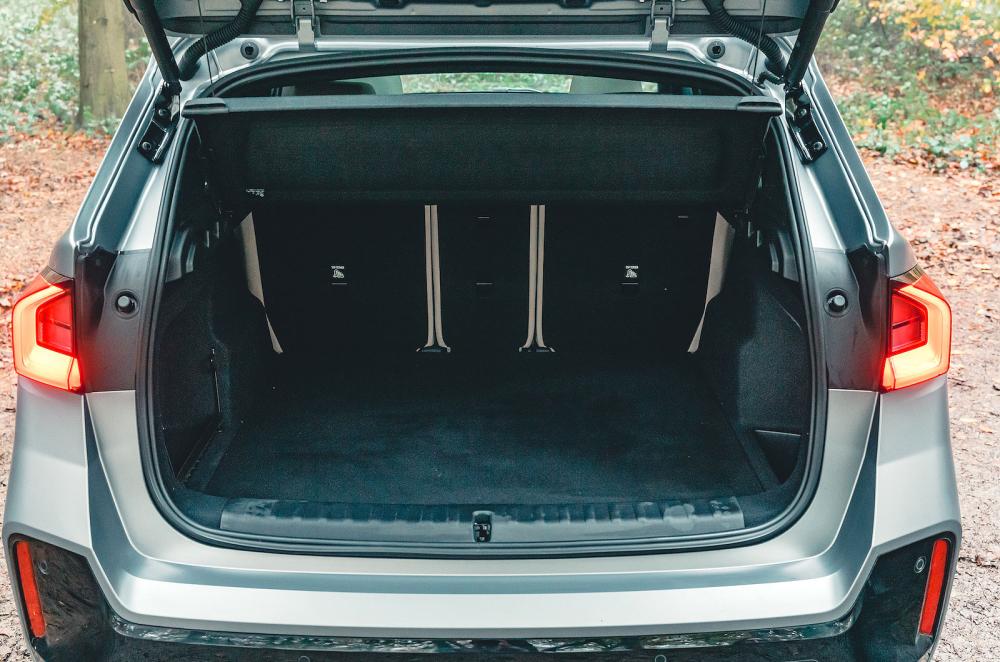 BMW X1 boot