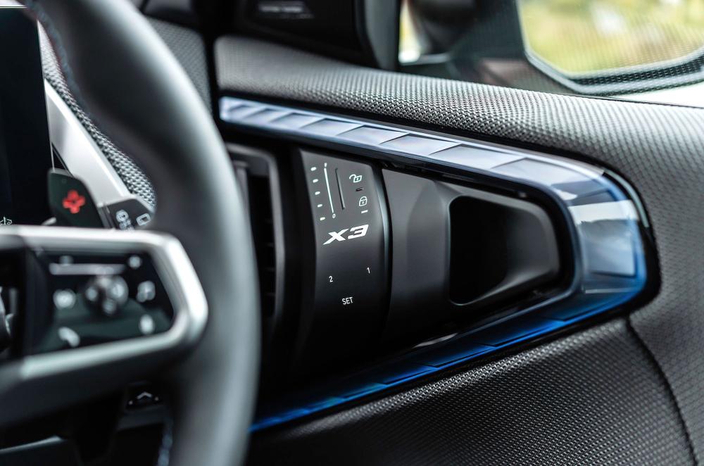 BMW X3 interior detail