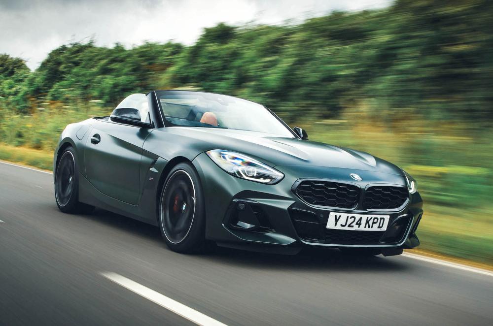 BMW Z4 front right driving