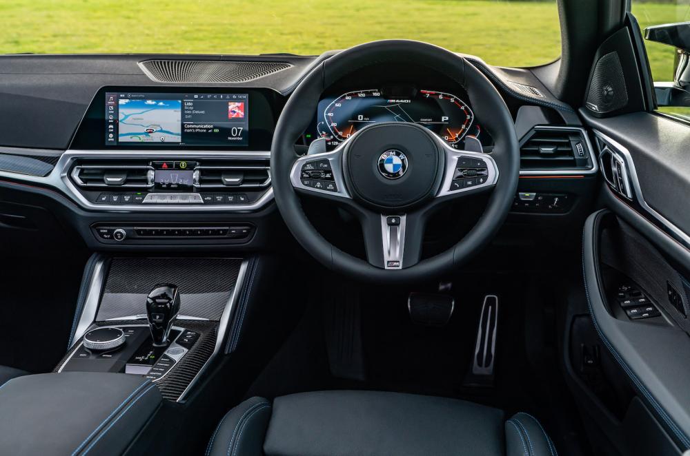 Used BMW 4 Series Gran Coupé 2021-present interior dashboard