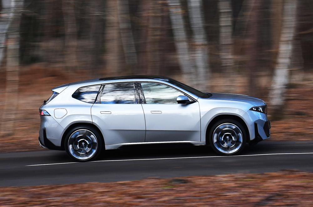 BMW iX3 side driving