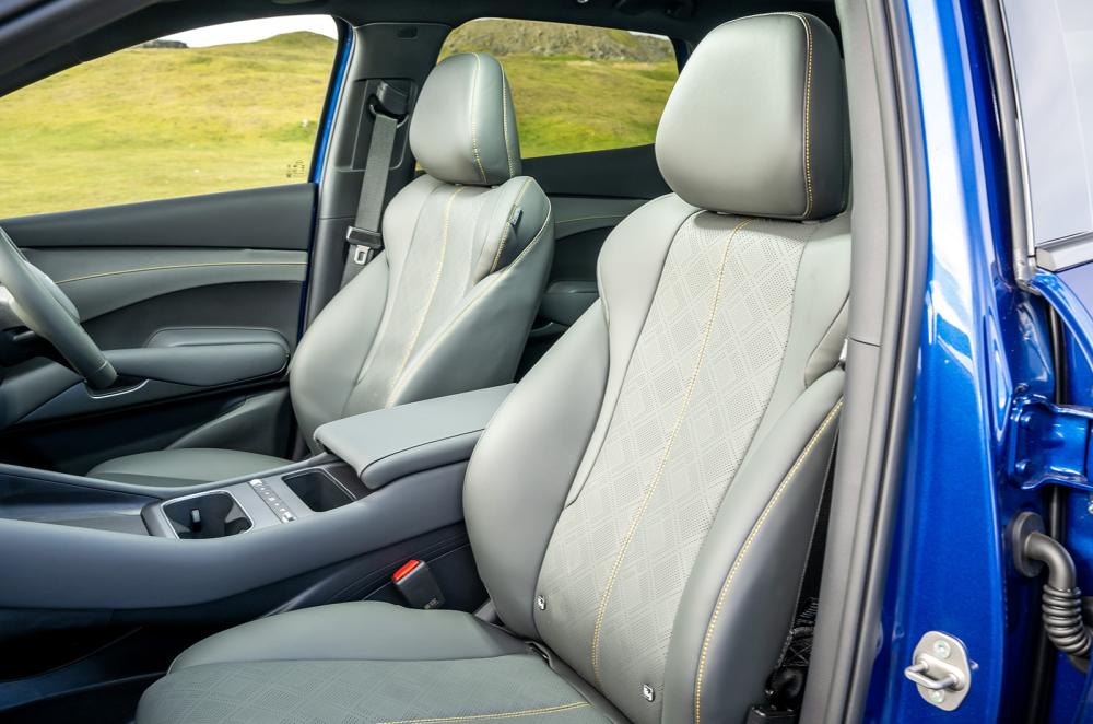 BYD Atto 3 Evo front seats
