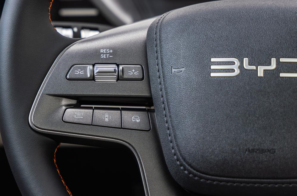 BYD Atto 3 Evo steering wheel detail
