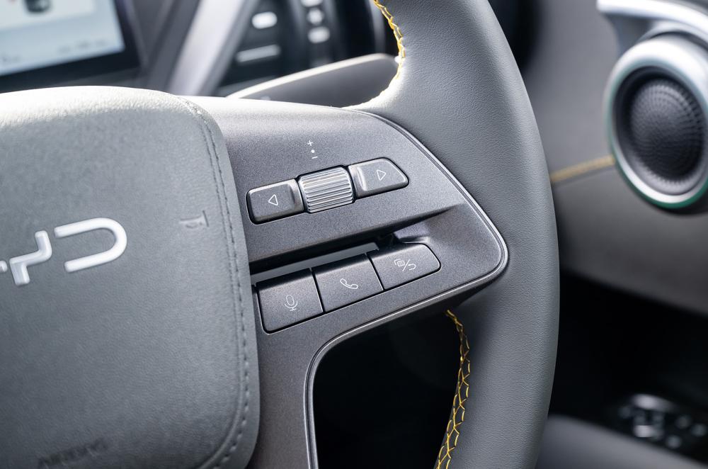 BYD Atto 3 Evo steering wheel detail