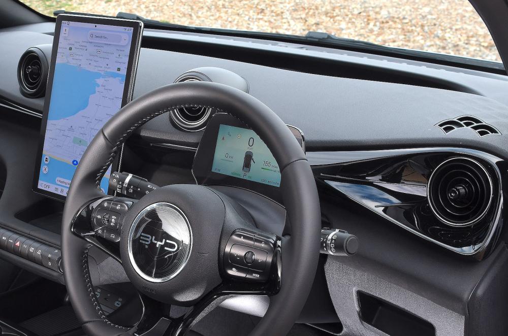 BYD Dolphin steering wheel and screens