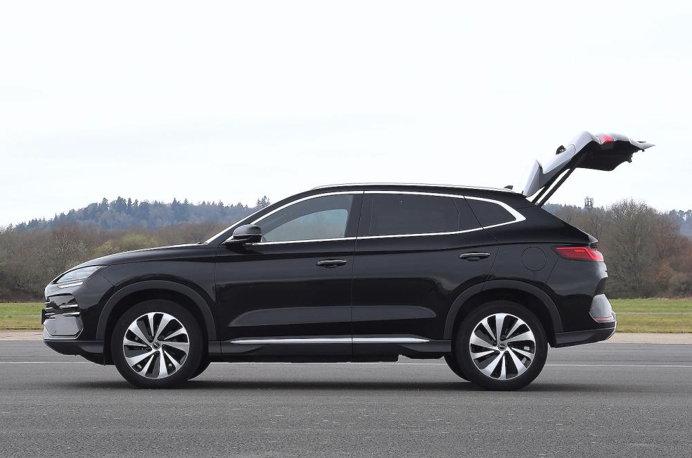 BYD Seal U left static boot open