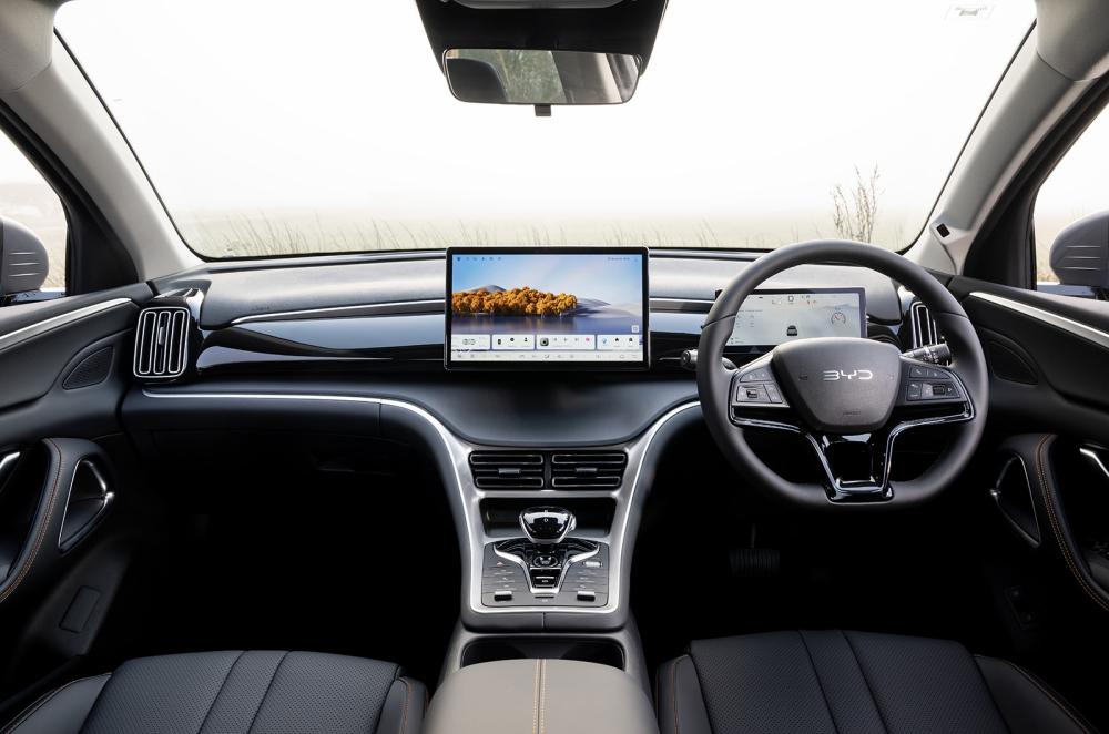 BYD Sealion 5 interior