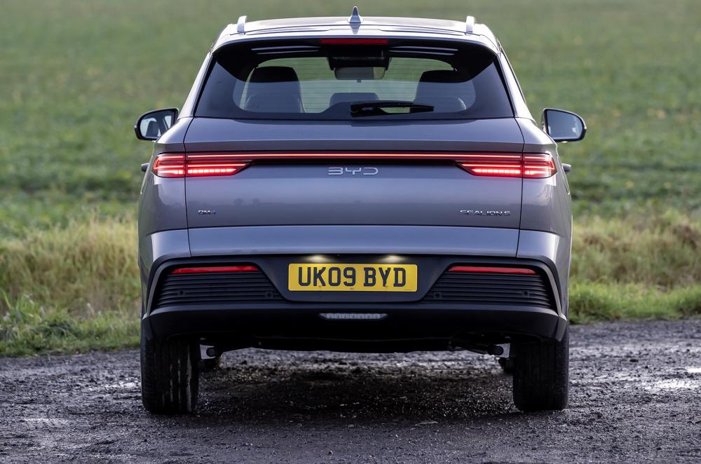 BYD Sealion 5 static rear