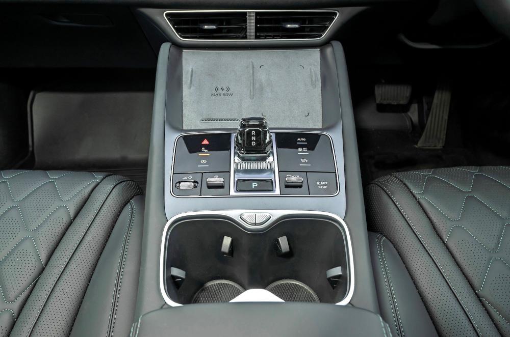 BYD Sealion 7 interior detail