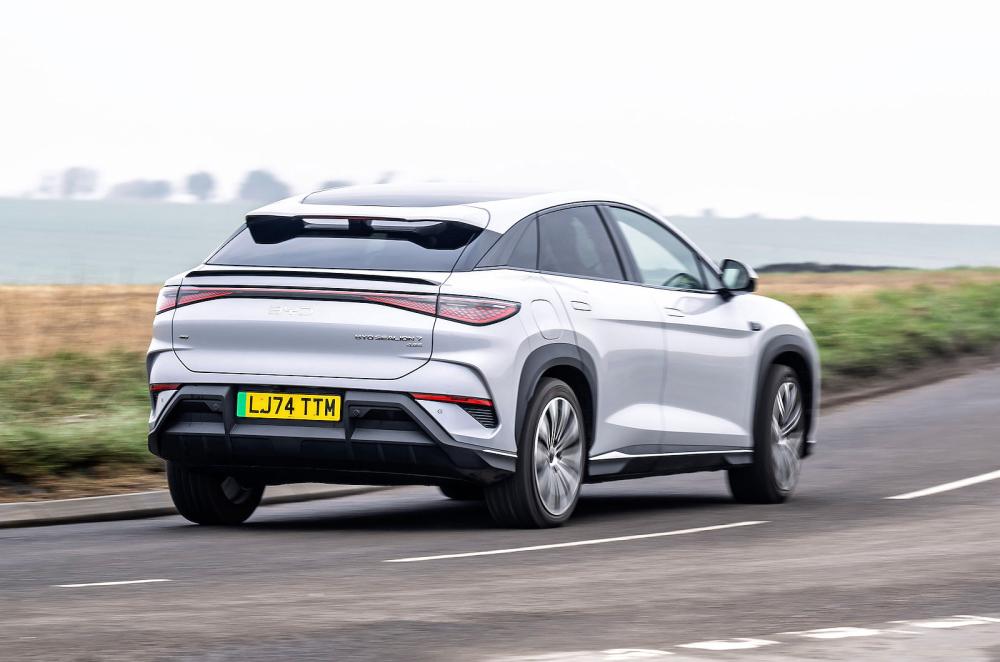 BYD Sealion 7 rear right driving