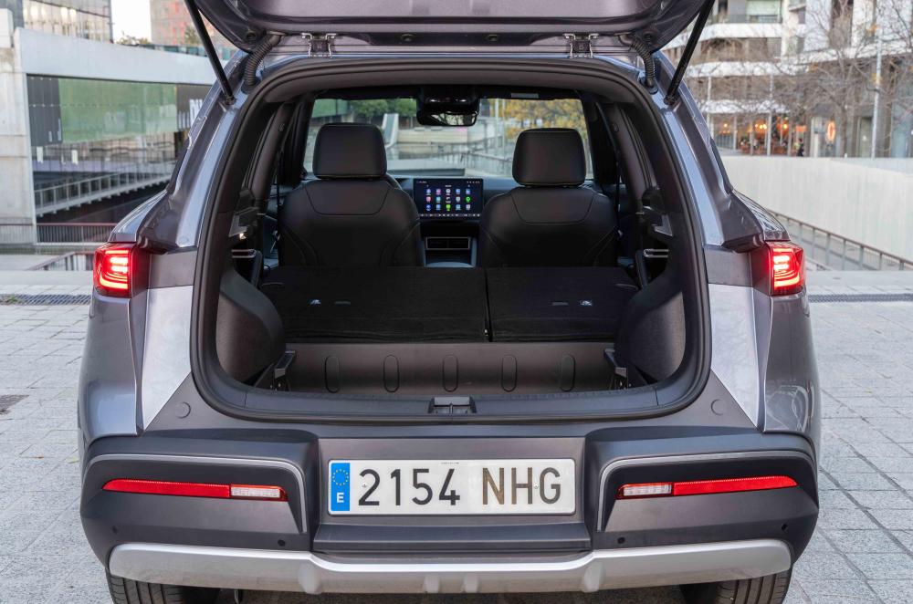  BYD Atto 2 DM-i PHEV boot