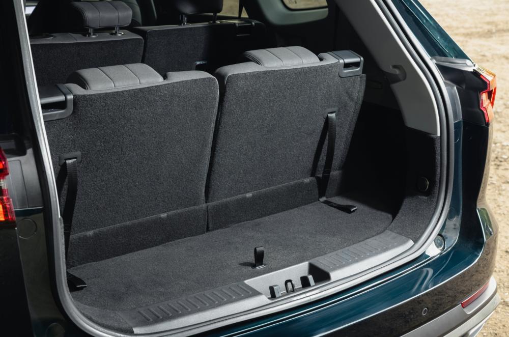 Chery Tiggo 8 with rear seats up