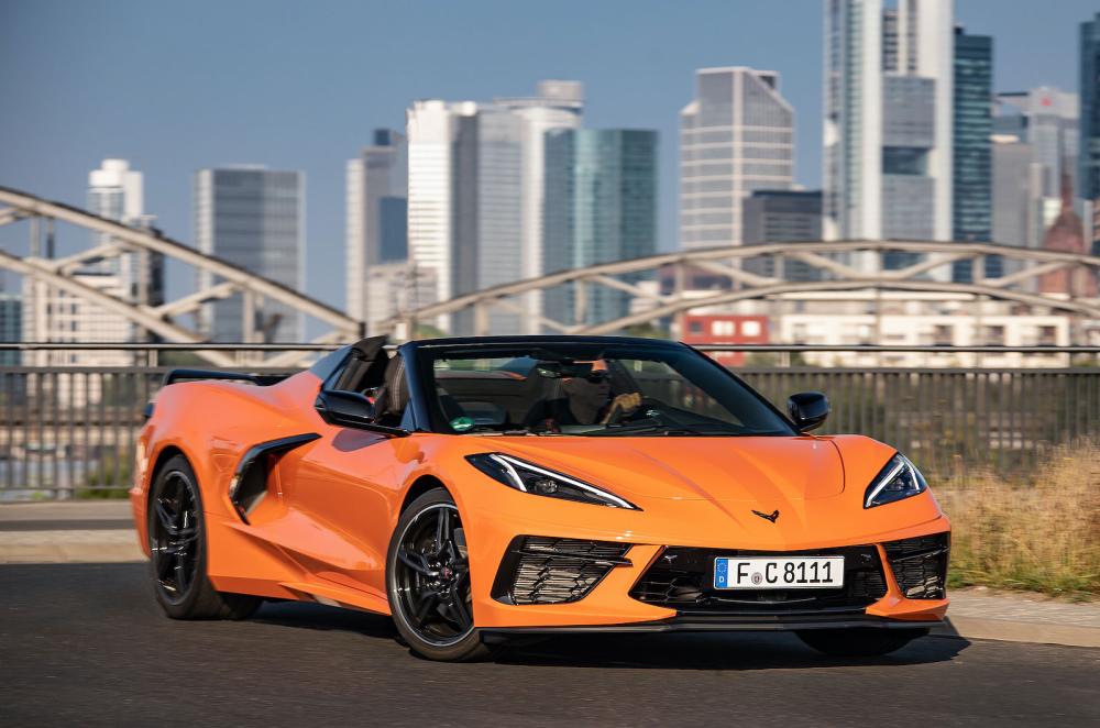 Chevrolet Corvette front cornering