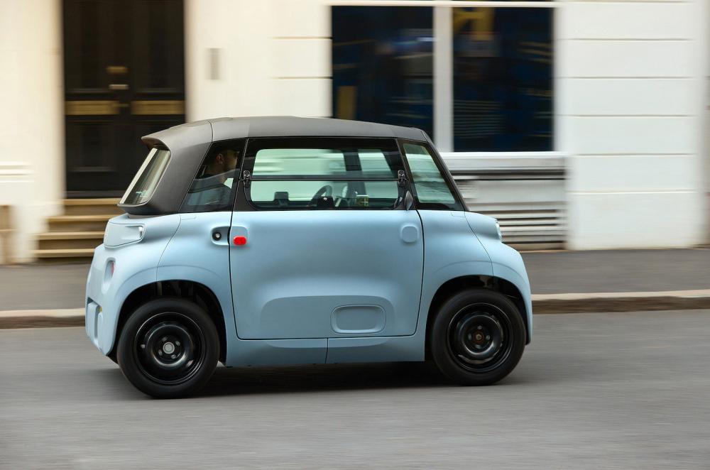 Citroen Ami Cargo 2022 right tracking