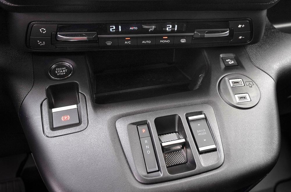 Citroën Berlingo Van interior detail