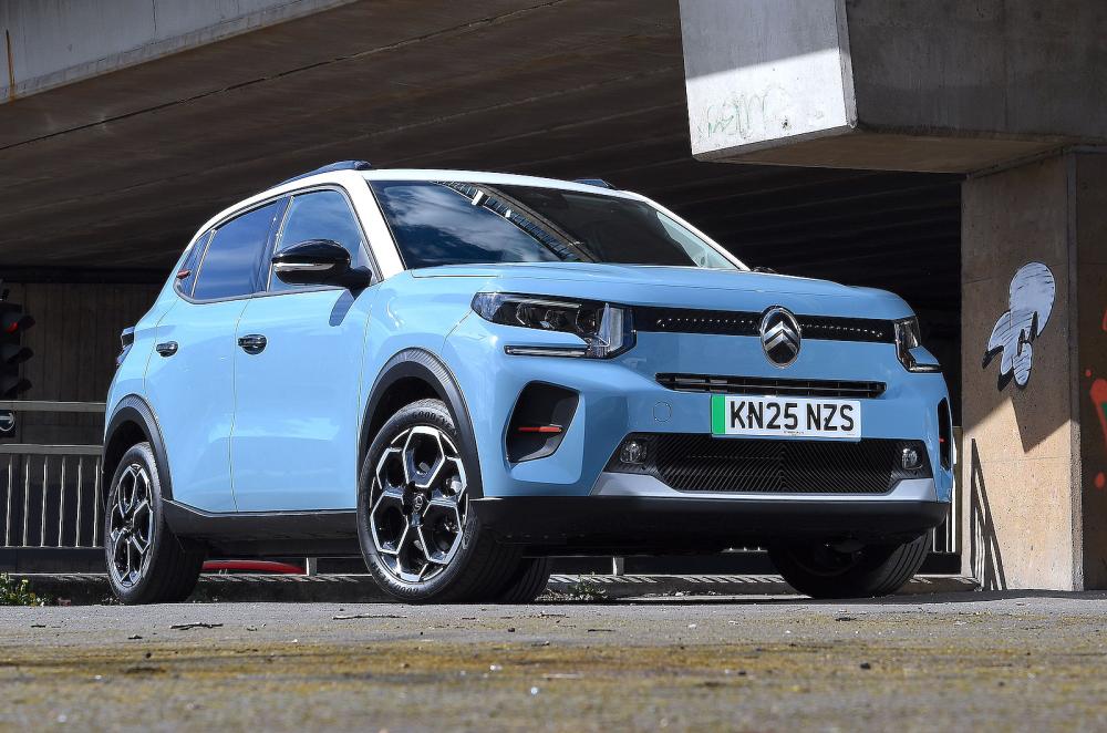 Citroën ë-C3 front right static