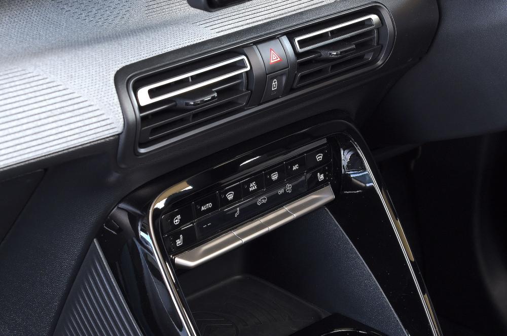 Citroën ë-C3 interior controls