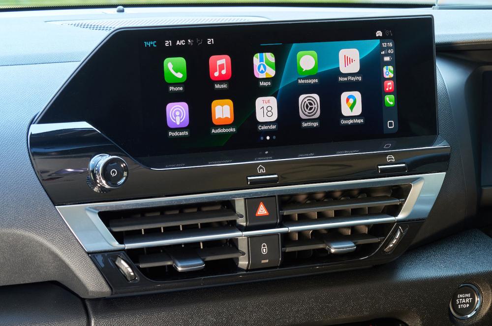 Citroën ë-C4 infotainment touchscreen