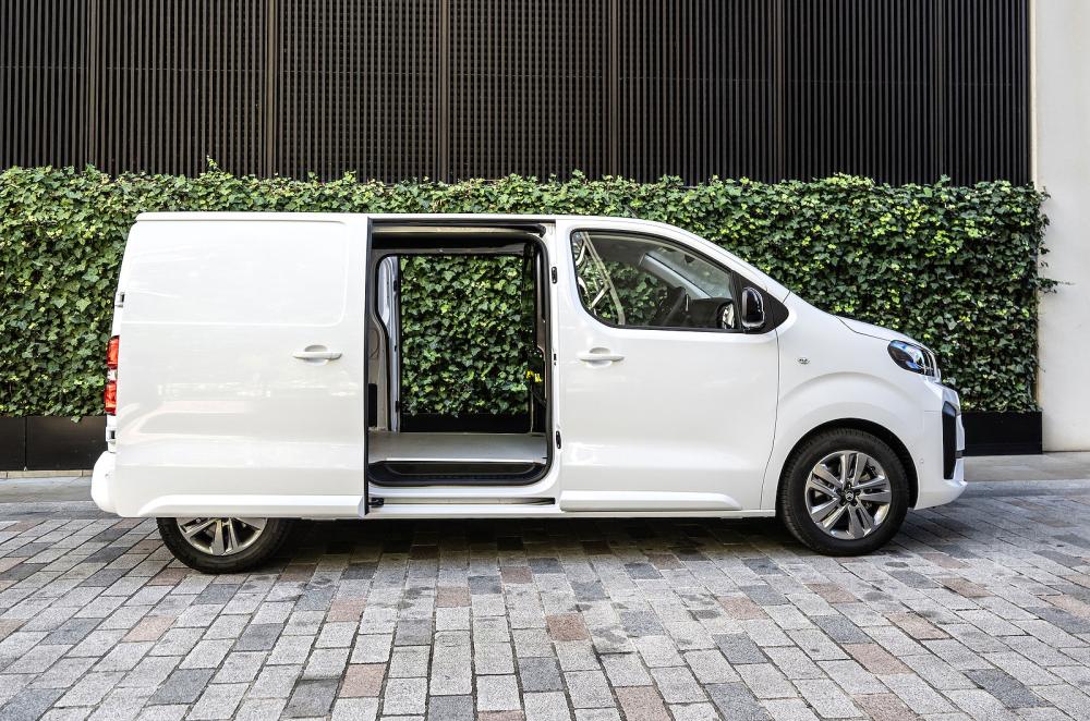 Citroën ë-Dispatch right static