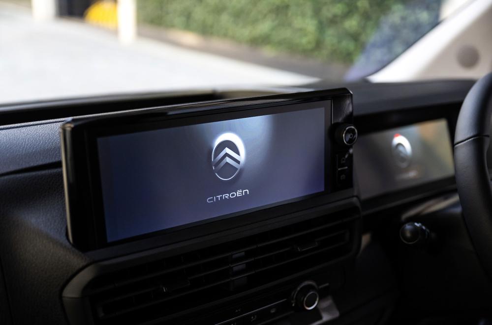 Citroën ë-Dispatch touchscreen start screen