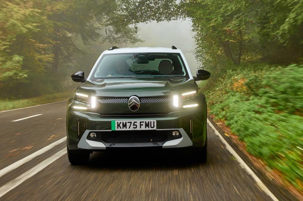 Citroën ë-C3 Aircross driving front