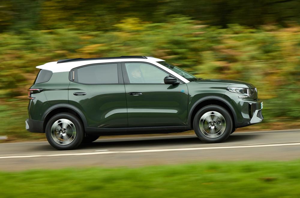 Citroën ë-C3 Aircross driving side