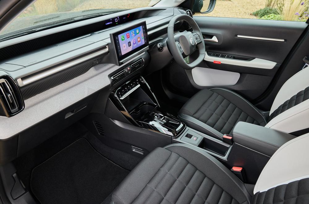 Citroën ë-C3 Aircross front seats